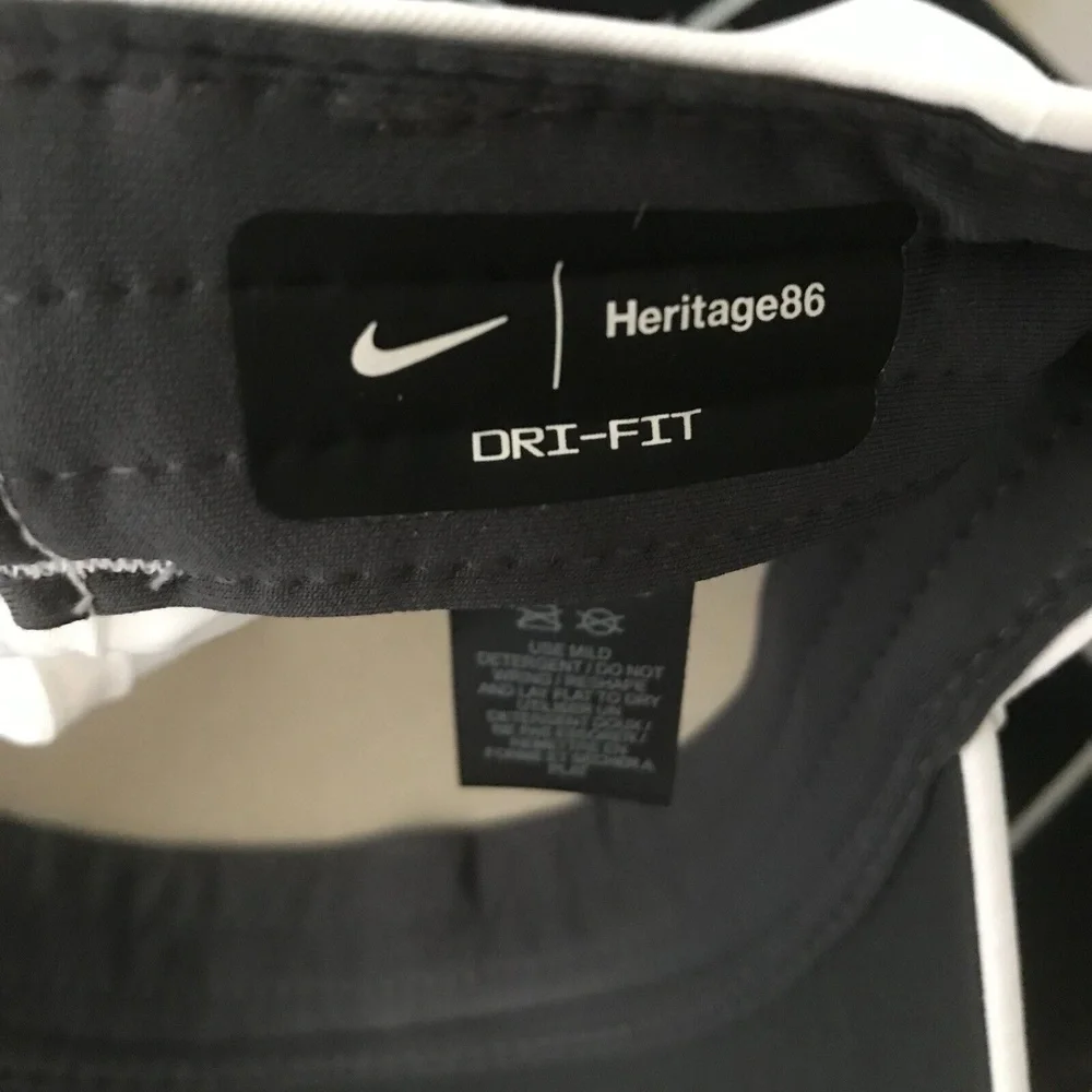 Nike Men's White/Black Logo Adjustable Poly Cap Athletic Hat Streetwear Sporty - Picture 8 of 9